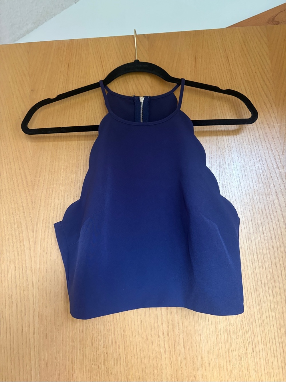 High-Neck Scallop-Edge Crop Top in Deep Blue